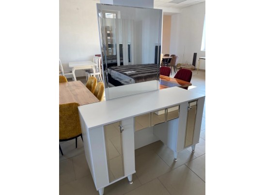 Спальный гарнитур "ЭЛИС" в Каменске-Уральском