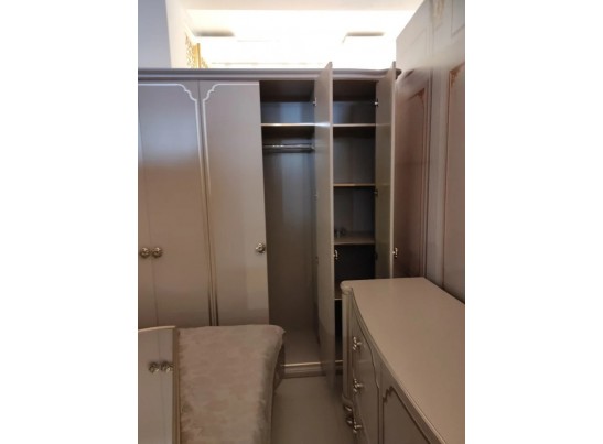 Спальный гарнитур Паола