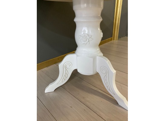 Стол круглый раскладной Верона с молдингом (белый)