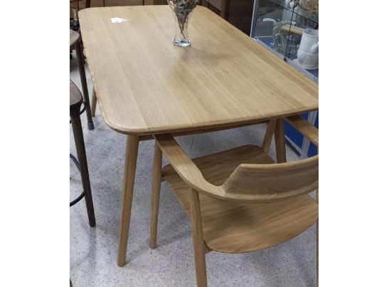 Стол из массива дуба «Тайфун»