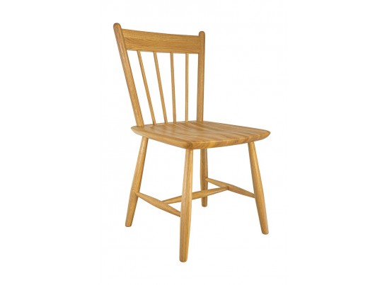 Стул «Карлос» в Каменске-Уральском