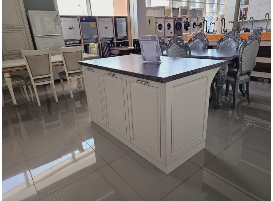 Кухонный остров "Валенсия" 1,5 * 0,9