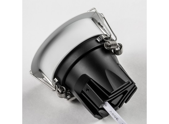 Светильник светодиодный встраиваемый высокого качества света с низким уровнем дискомфорта 074126 в Каменске-Уральском