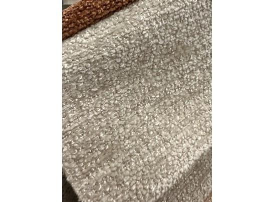 Стул SNUG 3018-10 бежевый, шенилл / черный каркас, ®DISAUR в Каменске-Уральском