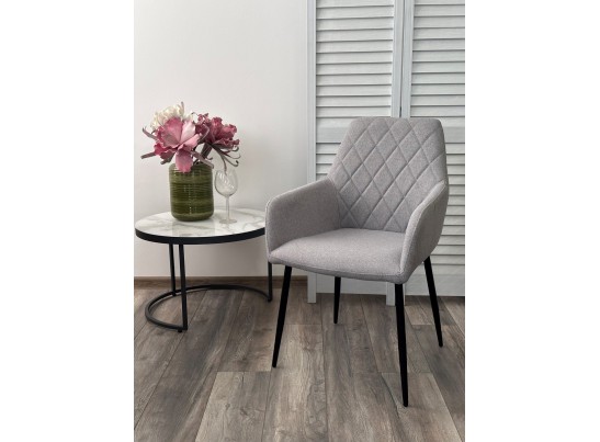 Стул NOVARA Barrel-83 Серый, ткань / черный каркас / Товарный знак DISAUR в Каменске-Уральском