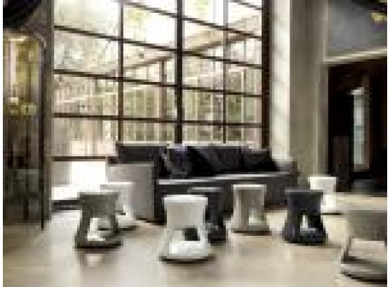 Столик EBO (06.36) (ABS01 поликарбонат и нейлон, блестящий белый) в Каменске-Уральском