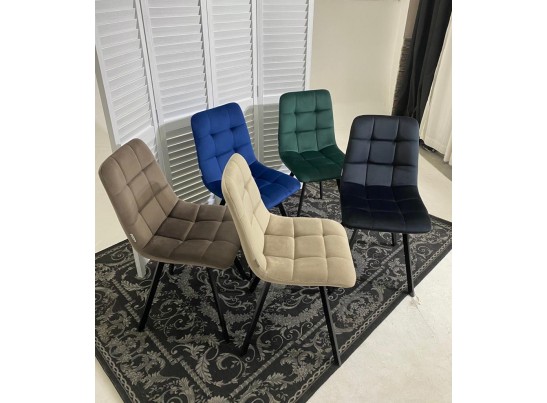 Стул CHILLI SQUARE BLUVEL-78 GREEN, велюр / черный каркас в Каменске-Уральском