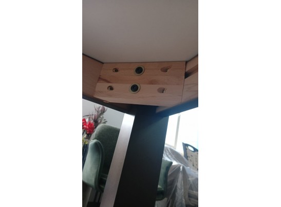 Стол TME-6931 MBH SWEDEN белый мрамор / BB темный орех M-City в Каменске-Уральском