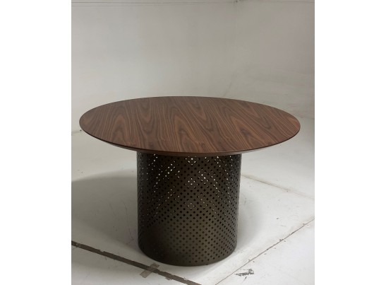 Стол RAFAEL 120 Орех 3001 МДФ / Бронза, ®DISAUR в Каменске-Уральском