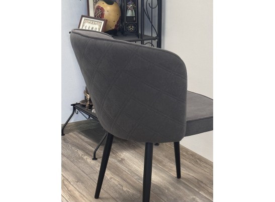 Стул МЭРИ FIESTA Молочный , велюр "антипальчиковый"/ черный каркас в Каменске-Уральском