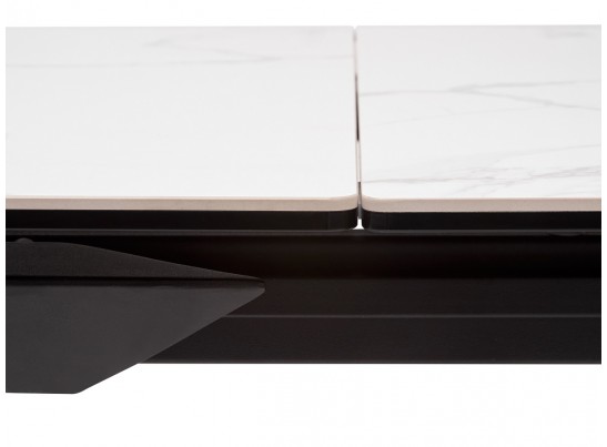 Стол CREMONA 140 MATTE STATUARIO Белый мрамор матовый, керамика/ черный каркас, ®DISAUR в Каменске-Уральском