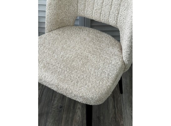 Стул LONDON UF998-04 бежевый, букле / черный каркас / Товарный знак DISAUR в Каменске-Уральском