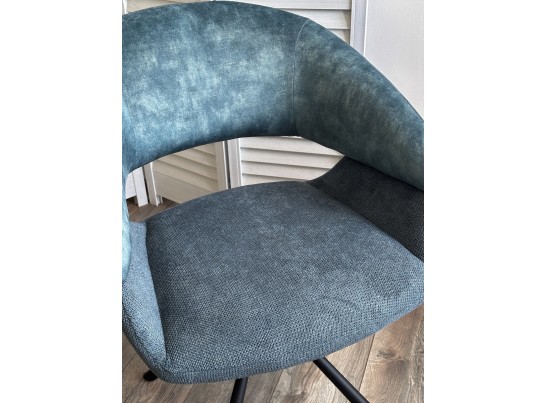 Стул EMBER 360 град. поворот. 7525-56 Синий, велюр/ ENJOY-315 Синий, ткань/ Черный, ®DISAUR в Каменске-Уральском