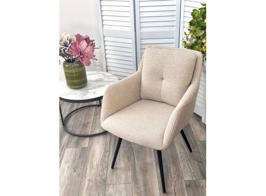 Стул VALLEYS Бежевый Lake-110, ткань / черный каркас / Товарный знак DISAUR