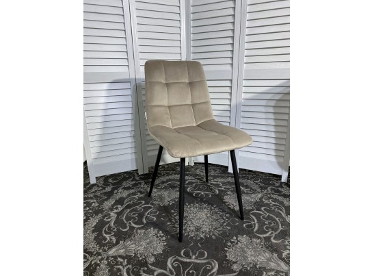 Стул CHILLI G062-13 кварцевый, велюр / черный каркас в Каменске-Уральском