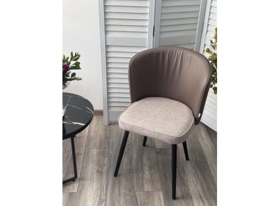 Стул МОНЕ ROVENA BISCUT ткань / ORAKUL 290 экокожа / Черный каркас M-City в Каменске-Уральском