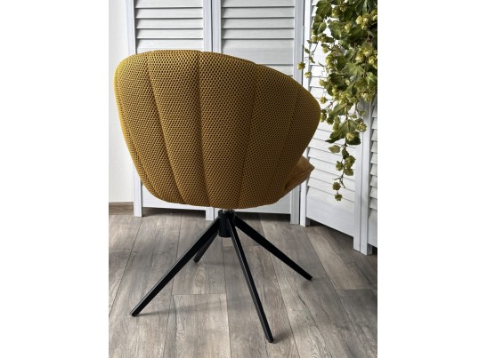 Стул ASTRA 360 град. поворот Желтый Sonic 68 ткань / 7525-132 велюр / черный каркас, ®DISAUR