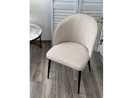 Стул GLORIA White CHACHA-140, ткань/ черный каркас, ®DISAUR в Каменске-Уральском