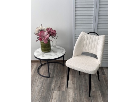 Стул JANETY UF998-01 белый, букле / черный каркас / Товарный знак DISAUR в Каменске-Уральском