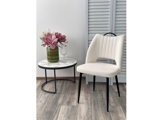 Стул JANETY UF998-01 белый, букле / черный каркас / Товарный знак DISAUR в Каменске-Уральском